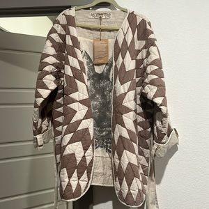 Magnolia Pearl Cotton Quilted Aleda Coat w/Hand Distressing Belt &Printed Lining